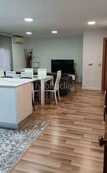 Foto eb07eca1-3cbf-4c3e-8343-b16a2d1b0364. Pis amb aparcament a Alaquàs