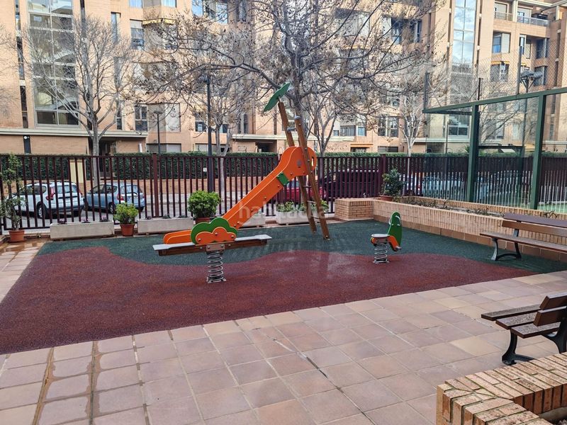 Foto 3349c61b-3f32-4029-a600-04f8eda55b3c. Pis amb aparcament piscina a Sant Pau Valencia