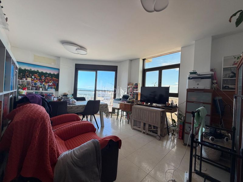 Foto 3d74cf13-c77f-4cef-b90a-1e7beb624523. Pis amb aparcament a Silla