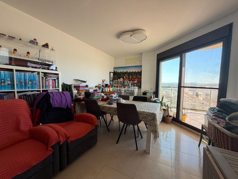 Foto d5536458-e5f4-441e-abbf-9d2d64d648a8. Pis amb aparcament a Silla