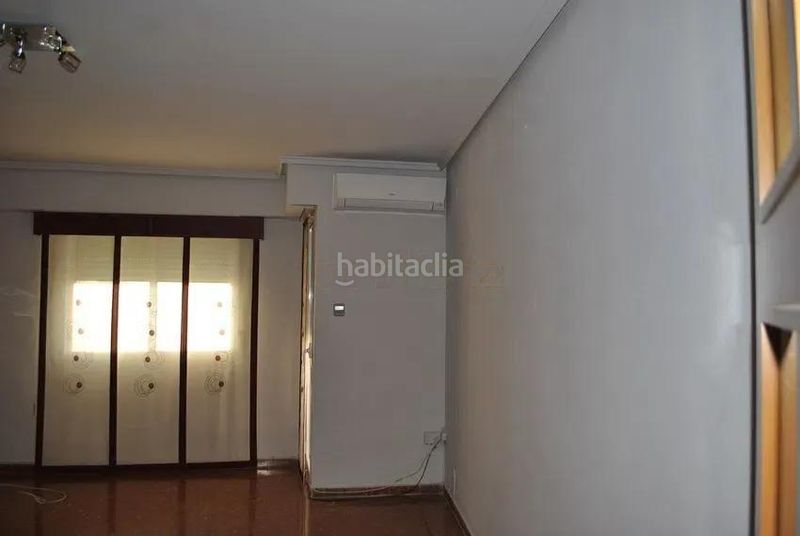 Foto 385af94c-e66d-4eb0-95d5-2e1e7cba64ba. Pis a El Alborgí Paterna