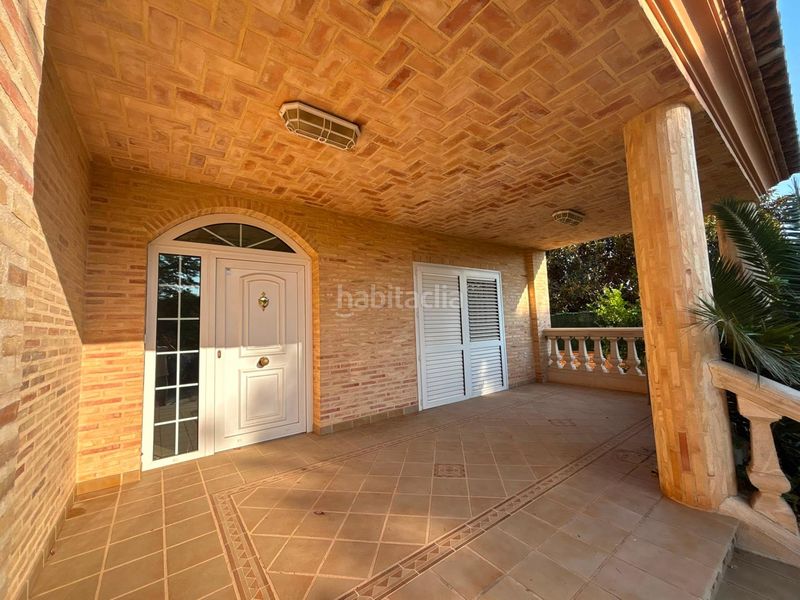Foto 44967edc-b8ae-4320-862d-c17766e02c34. Chalet  independiente en el vedat en Zona Avenida Alta - Auditorio Torrent