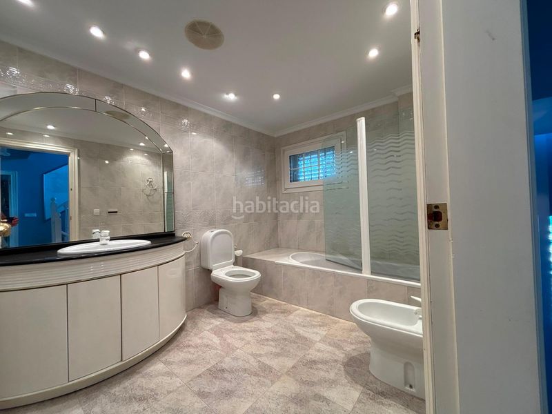 Foto c0d890ab-c250-435a-a2f0-93da735c203f. Chalet  independiente en el vedat en Zona Avenida Alta - Auditorio Torrent