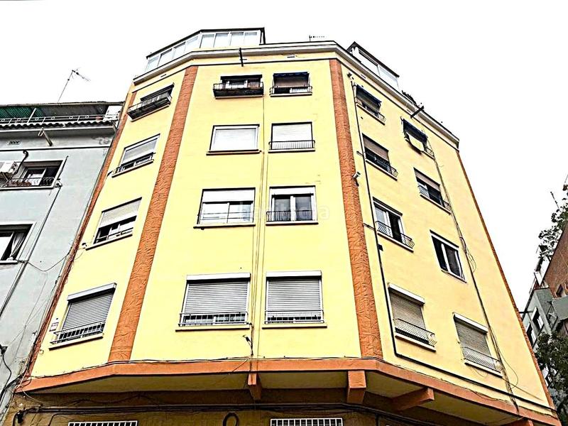 Foto e00c3266-7e40-438a-89d4-caa3008ac8dc. Appartamento in carrer montseny del 168 in La Torrassa Hospitalet de Llobregat (L´)