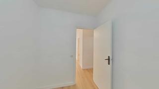 Appartement  Carrer de calaf. Piso reformado casi en el centro de santa coloma