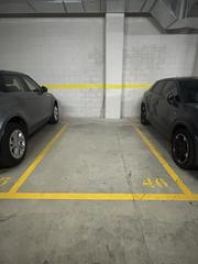Autoparkplatz in De joan pelegrí 1. Fantásticas plazas de aparcamiento en venta en sants  hostafranc