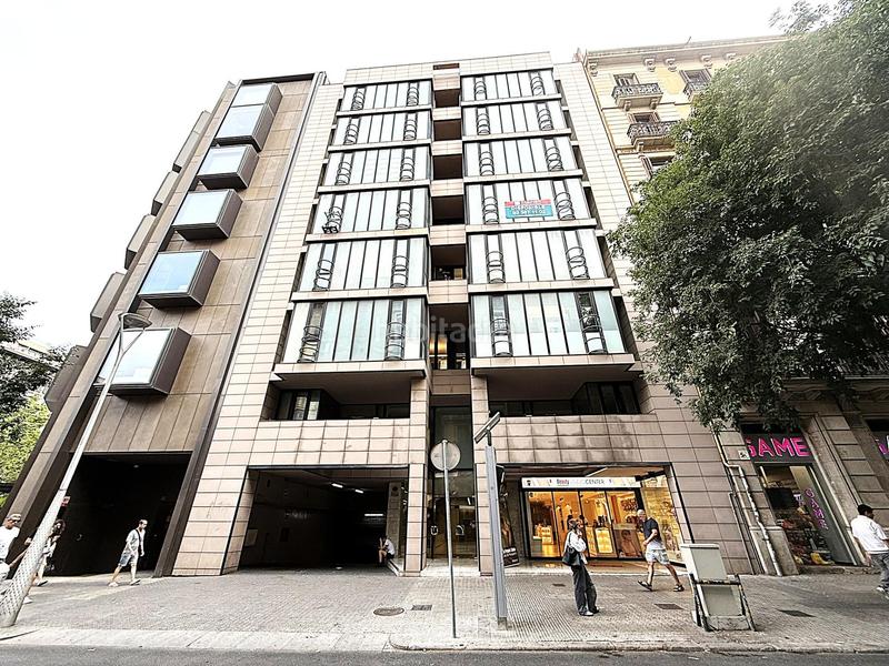 Foto c26e2bd2-c8c5-43d8-940f-7950b880f527. Oficina a calle de pau claris 95 a Dreta de l´Eixample Barcelona