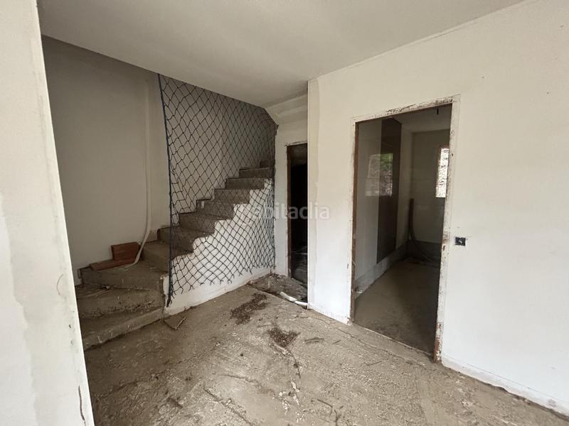 Foto 4e32e2d1-5f98-4229-9042-c5e2ad3185a2. Reihenhaus mit heizung parking terrasse in Airesol Castellar del Vallès