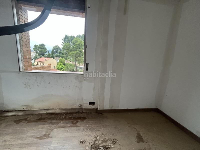 Foto 6bb8f252-7fb8-4686-8607-c69566dde062. Reihenhaus mit heizung parking terrasse in Airesol Castellar del Vallès