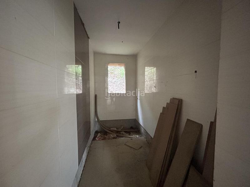 Foto 75f4ea8f-ef60-4058-957c-a8ffe557b868. Reihenhaus mit heizung parking terrasse in Airesol Castellar del Vallès