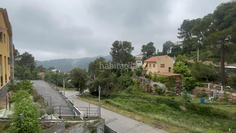 Foto d95916f8-6946-4e56-afad-d4d8edc6569f. Reihenhaus mit heizung parking terrasse in Airesol Castellar del Vallès