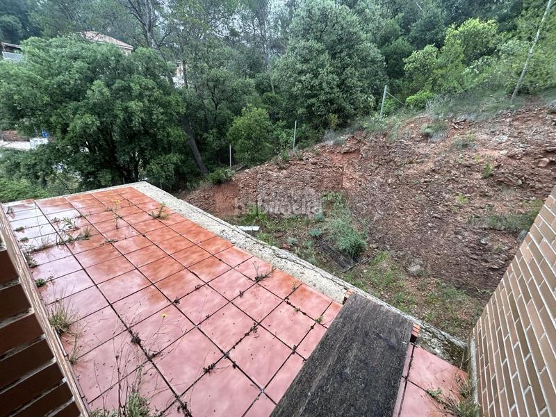 Foto f143dc00-77e0-4f56-845a-004bf4691544. Reihenhaus mit heizung parking terrasse in Airesol Castellar del Vallès