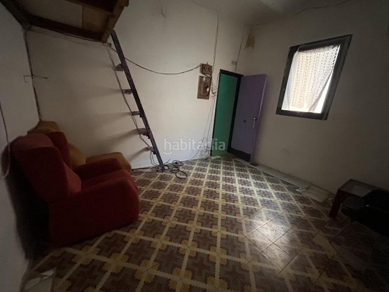 Foto 51b6bcf0-f865-40b7-9bd9-8fd4d053df5b. Gewerbliches grundstück in del freser 180 in El Camp de l´Arpa del Clot Barcelona