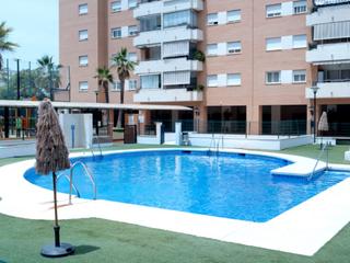 Piso en Avenida imperio argentina 12. Tu hogar en málaga te espera!