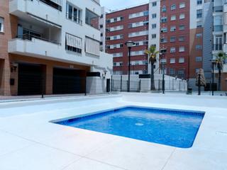Piso en Avenida imperio argentina 12. Tu próximo hogar en málaga te espera!