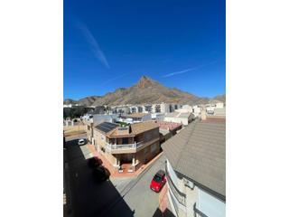 Appartement à N/a. Solteros ,casados, personas mayores, inversores tenemos el piso