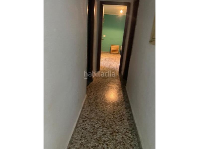 Foto 384aec29-6c3b-44f1-97a0-8dbeb5e781b1. Piso en avenida juan carlos i 3 súper oportunidad de compra ! en Salinas