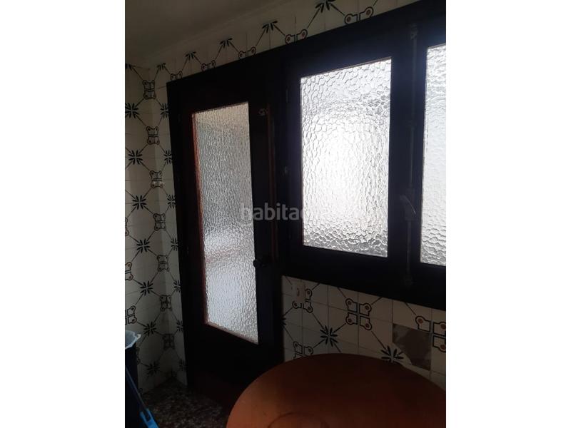 Foto 7bca7386-41ba-471f-8e64-8c7fabf0c336. Piso en avenida juan carlos i 3 súper oportunidad de compra ! en Salinas
