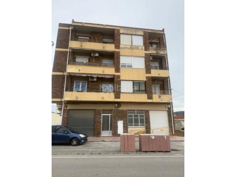 Foto a586bb09-8d6f-4343-9998-082c8f6342a4. Piso en avenida juan carlos i 3 súper oportunidad de compra ! en Salinas