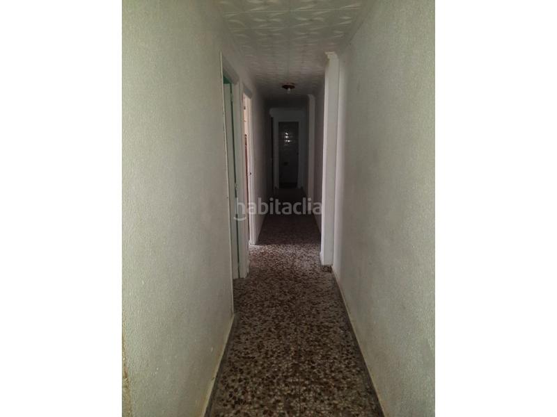 Foto af973043-3899-4253-8ca3-f68d6d0290bf. Piso en avenida juan carlos i 3 súper oportunidad de compra ! en Salinas