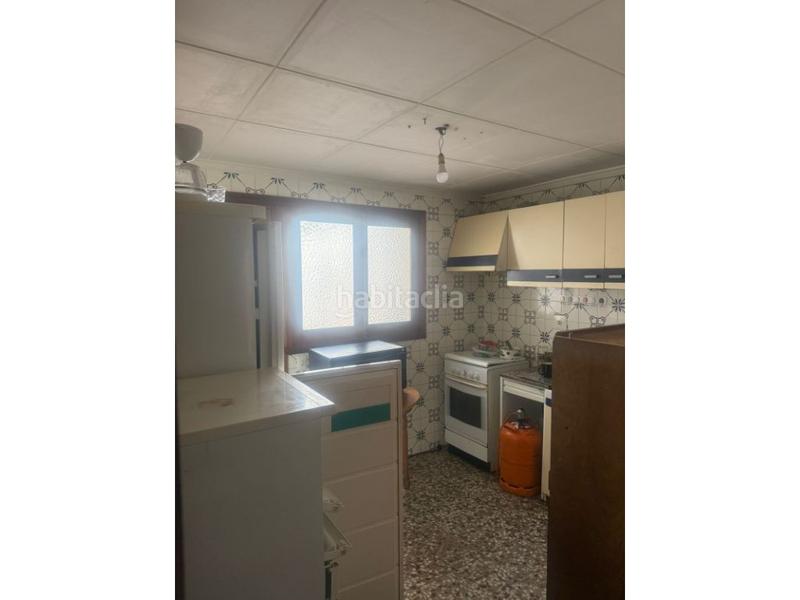 Foto eeab50bd-28ad-46c7-a086-5decc1b54130. Piso en avenida juan carlos i 3 súper oportunidad de compra ! en Salinas