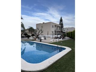 Casa adossada  Calle telefora-serreta t. Impresionante chalet de 3 plantas con piscina en san vicente