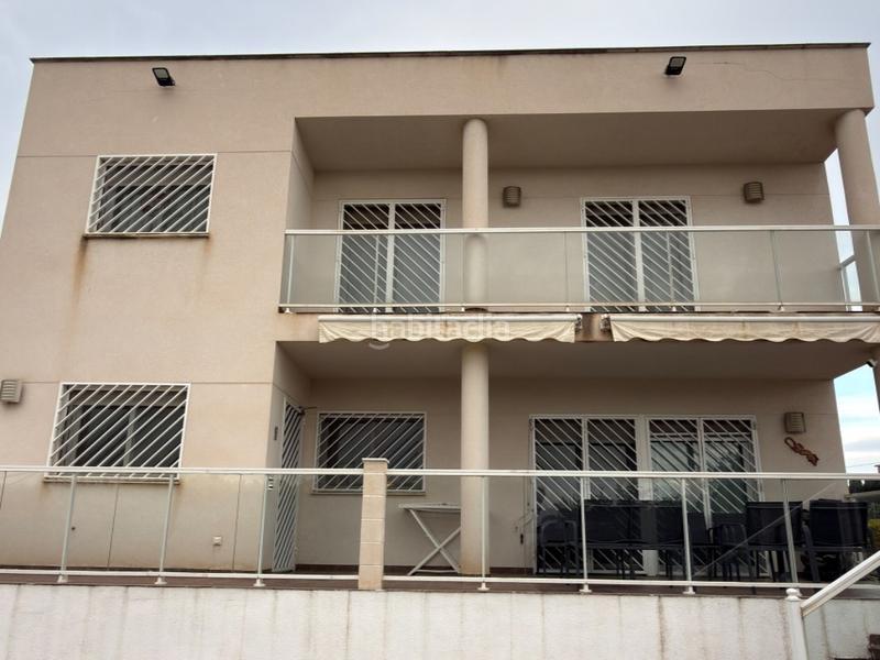 Foto 03a19ad9-3017-4e85-809f-b98469464ea1. Casa amb aparcament a Moralet Alicante