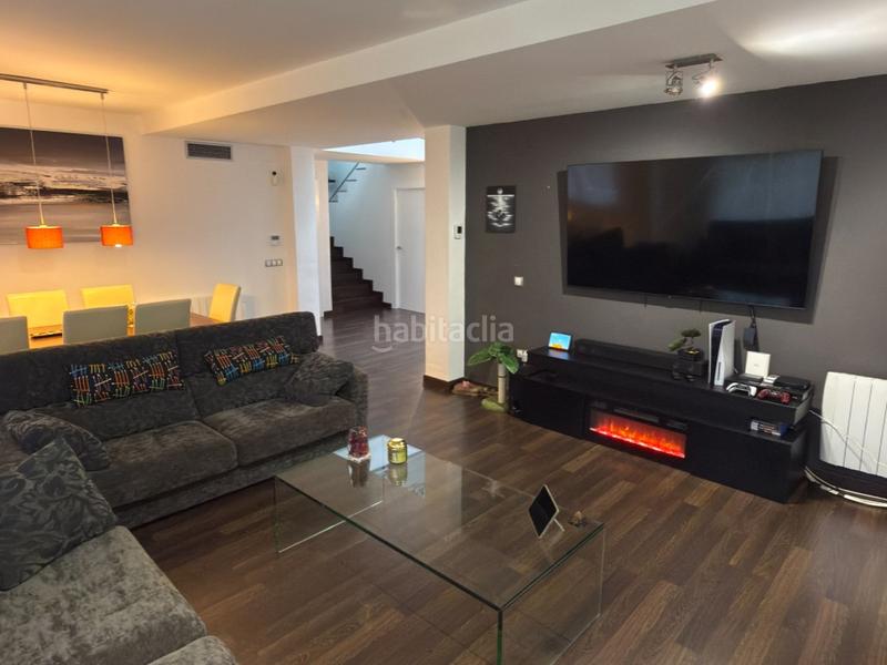 Foto 31b6244b-82bd-4b55-8db0-bb0485eb7fb4. Casa amb aparcament a Moralet Alicante