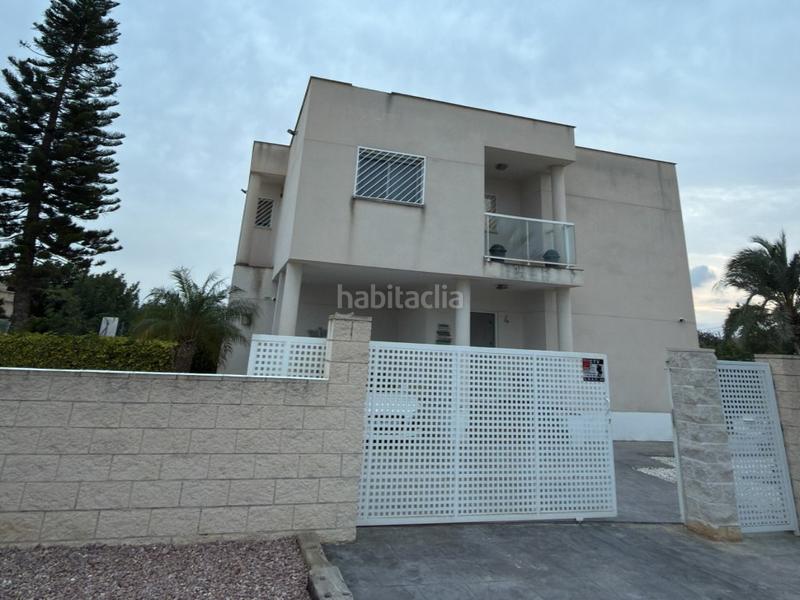 Foto 50fbb1fd-502d-44d6-b6d0-81ff85ae30e2. Casa amb aparcament a Moralet Alicante