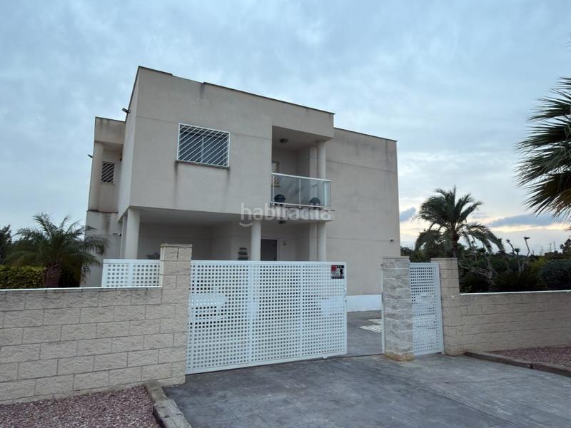 Foto cb964fa5-7651-49f7-adbe-d46b92228434. Casa amb aparcament a Moralet Alicante