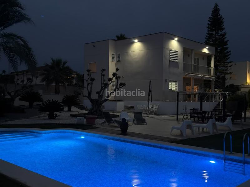 Foto d6ba13e7-d0b5-4767-a4c4-a9a920c75906. Casa amb aparcament a Moralet Alicante