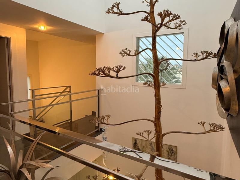 Foto f8eedb7e-19d0-483a-b46c-3524f35d3681. Casa amb aparcament a Moralet Alicante