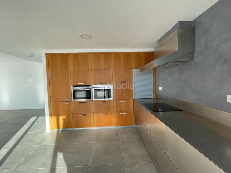 Foto 7ec773d7-9a6e-4a85-8553-0ba17d7933de. Location chalet avec chauffage parking piscine dans Vendrell (El)