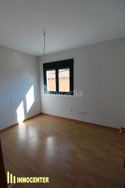 Foto 0610d8b6-445b-46c6-91f4-7b38f7111595. Piso  venta primera planta con ascensor en Fuensalida