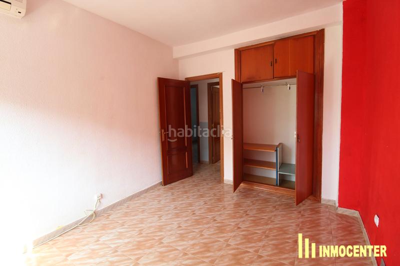 Foto 27b751c0-2745-4729-b128-3a3054c29871. Piso en parque san juan 19 inmocenter ofrece venta de en Fuensalida