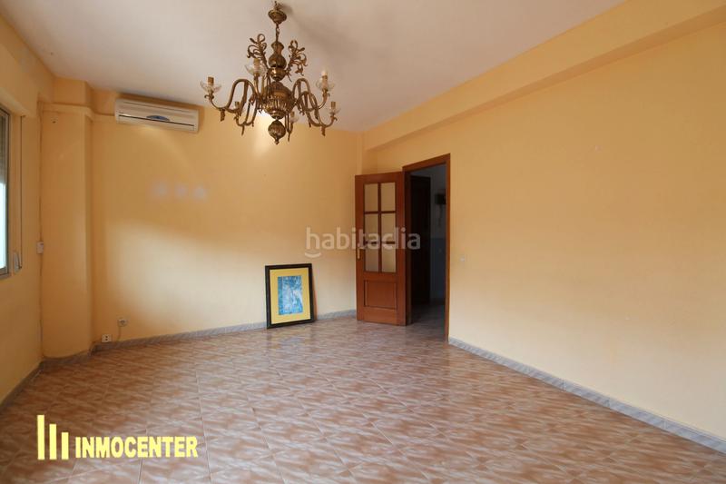 Foto 9accee5f-d663-4d88-90e3-1d40bbb76135. Piso en parque san juan 19 inmocenter ofrece venta de en Fuensalida