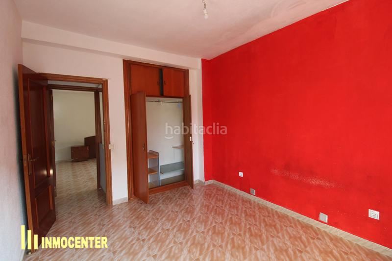 Foto af2d171e-92da-41f1-86f2-fb387104af0a. Piso en parque san juan 19 inmocenter ofrece venta de en Fuensalida