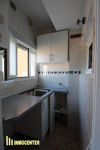 Foto e0eeeeeb-ee09-4ac4-b855-442a436f1e34. Piso en parque san juan 19 inmocenter ofrece venta de en Fuensalida