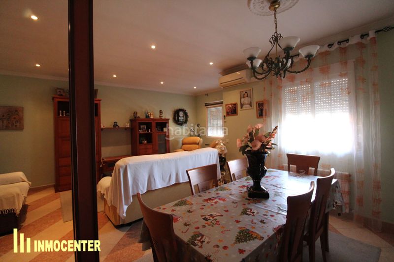Foto 09a73195-27e0-4eae-bc40-d1e65abcf2f6. Casa aparellada amb calefacció aparcament a Fuensalida