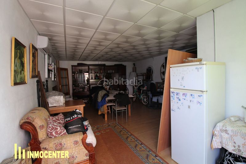 Foto a529b367-4ee3-421b-9497-c4f8b3cbc319. Casa aparellada amb calefacció aparcament a Fuensalida