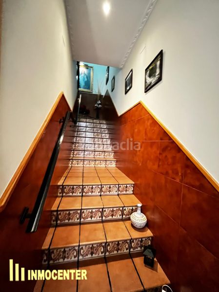 Foto b0b77dee-ef88-4f9c-83b8-99882909f7bd. Casa aparellada amb calefacció aparcament a Fuensalida