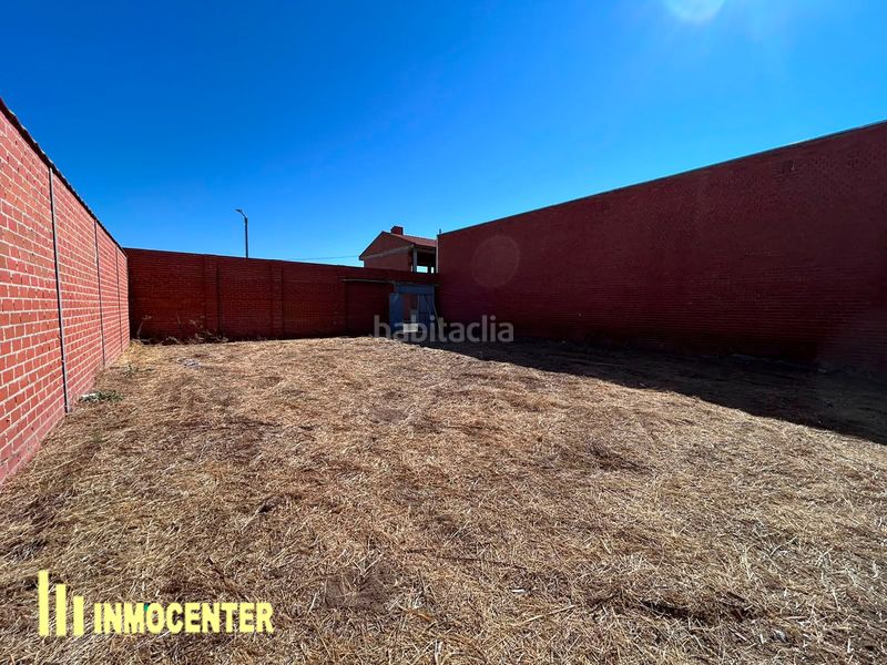 Foto a6d9bd37-8a20-4961-9035-946251ef0fce. Terreny residencial a Fuensalida