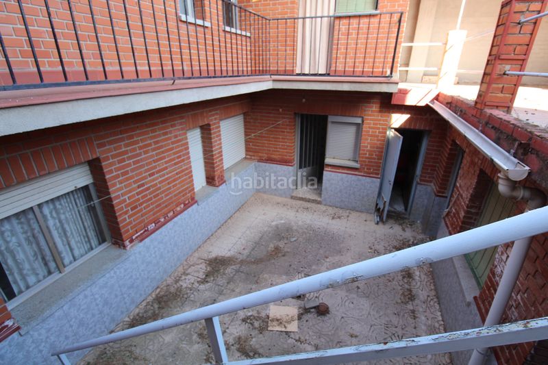 Foto 0108ee11-0767-43b7-b66d-94a9d461d5db. Casa amb calefacció aparcament a Fuensalida