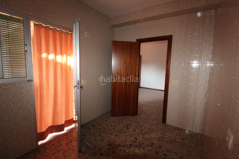 Foto 15f43e4e-e951-41e7-ae9a-367f5cdc2624. Casa amb calefacció aparcament a Fuensalida