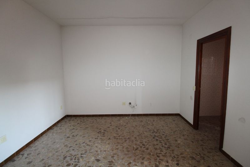 Foto 56caa33b-a76d-4389-b40d-036d32633176. Casa amb calefacció aparcament a Fuensalida