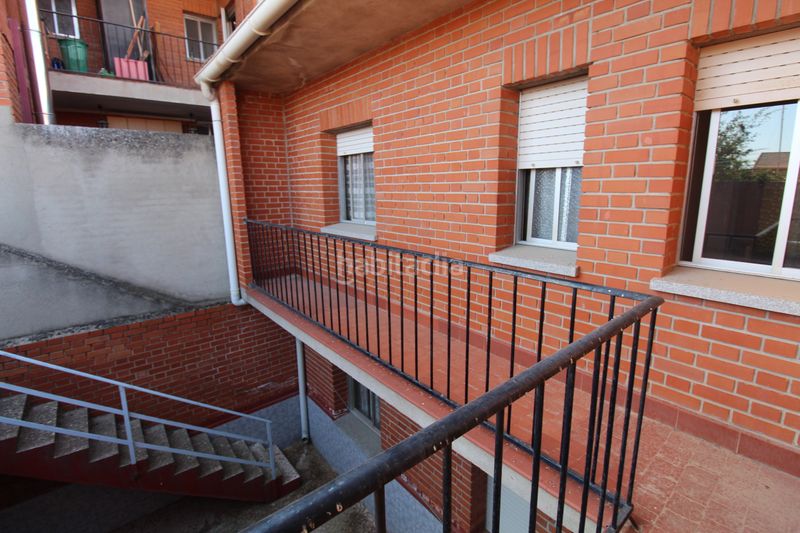 Foto 96ab70ab-d8a6-4202-b389-150963601637. Casa amb calefacció aparcament a Fuensalida