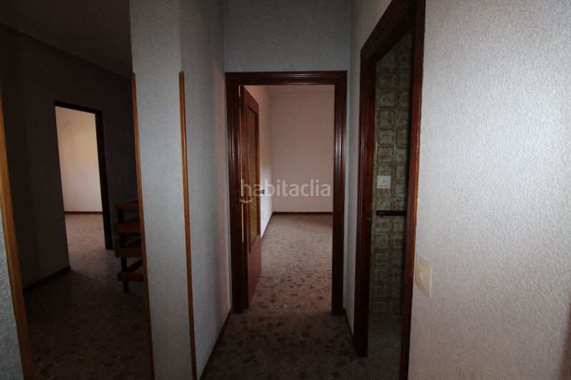 Foto c2d7cac6-9d3e-4d27-8a09-372363064e46. Casa amb calefacció aparcament a Fuensalida