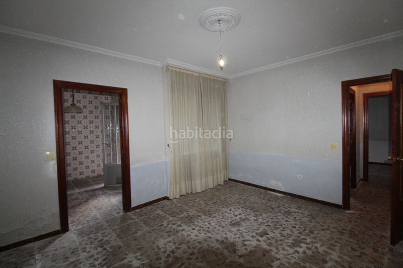 Foto e396289b-494e-40e1-bf8c-cc2b6df138fc. Casa amb calefacció aparcament a Fuensalida