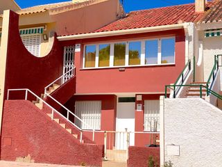 Casa adossada a El Alamillo