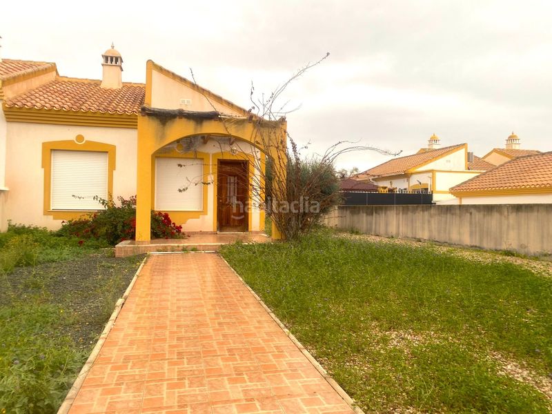 Foto fd99d4a9-4c40-4516-bc16-4ff5266a2f10. Casa amb aparcament a Mazarrón casco urbano Mazarrón